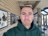 Nokia 9 20MP selfie portrait samples - f/2.0, ISO 100, 1/100s - Nokia 9 PureView review