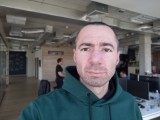 Nokia 9 20MP selfie portrait samples - f/2.0, ISO 105, 1/60s - Nokia 9 PureView review
