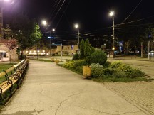 OnePlus 6T camera samples, nighttime - f/1.7, ISO 2000, 1/17s - OnePlus 6T long-term review