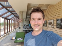 Normal selfies: OnePlus 7 Pro - f/2.0, ISO 100, 1/227s - OnePlus 7 Pro vs. Samsung Galaxy S10 Plus