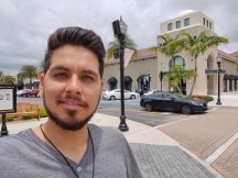 Selfie camera - HDR: On - f/2.0, ISO 125, 1/1528s - Oneplus 7 Pro review