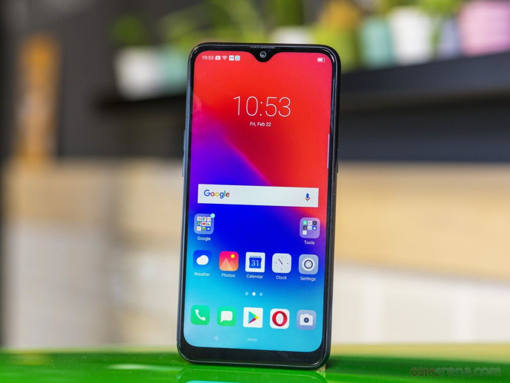 Realme 3 pictures, official photos