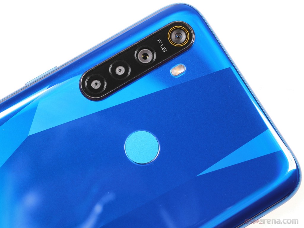 Realme 5 pictures, official photos