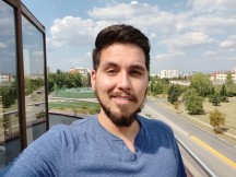 Selfies: Normal - f/2.0, ISO 40, 1/1090s - Samsung Galaxy A60 review