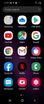 Main UI as seen on: internal display - Samsung Galaxy Fold long-term review