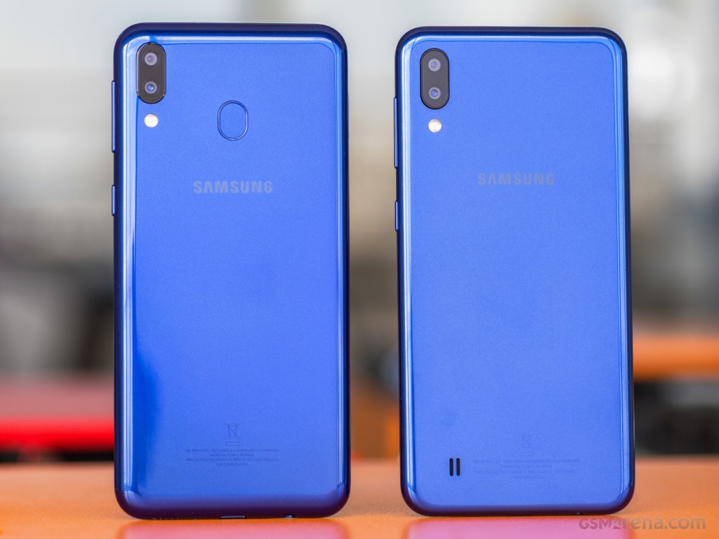 Samsung Galaxy M20 pictures, official photos