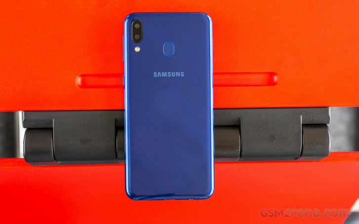 Samsung Galaxy M Review Alternatives Pros And Cons Verdict