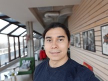 Selfies: Portrait - f/2.0, ISO 40, 1/60s - Samsung Galaxy M30s review