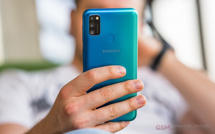 samsung m30s sapphire blue