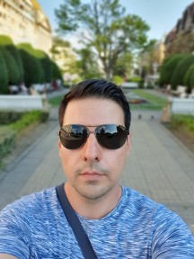 Galaxy S10+ daytime selfies - f/1.9, ISO 50, 1/419s - Samsung Galaxy S10 Plus long-term review