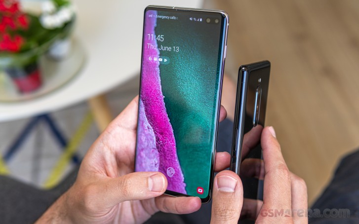 Samsung Galaxy S10+ vs. Sony Xperia 1