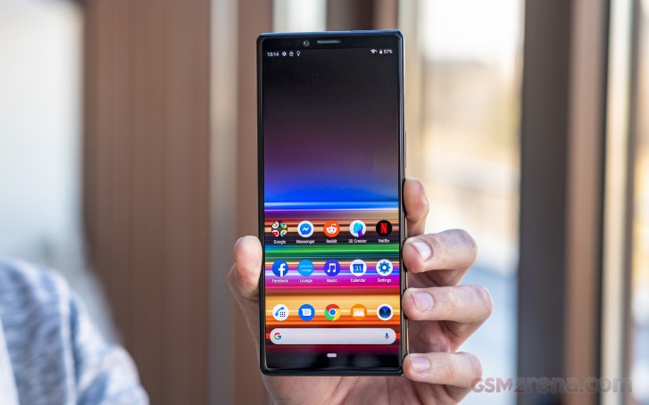 Samsung Galaxy S10+ vs. Sony Xperia 1