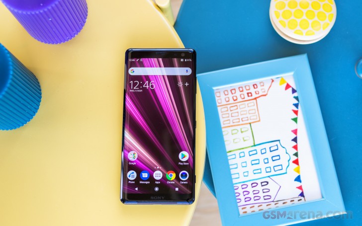 Sony Xperia XZ3 long-term review: Design, display