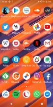 Home screen, app drawer, settings - Sony Xperia XZ3 long-term review