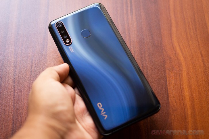 Vivo U20 review