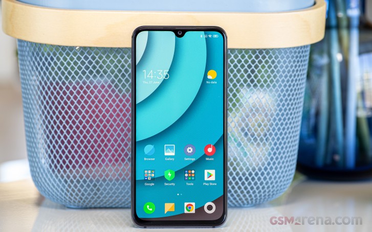 Xiaomi Mi 9 SE review