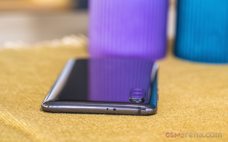 Xiaomi Mi 9 review