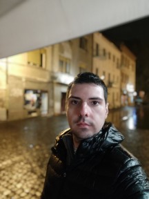 Nighttime selfies, Portrait mode - f/2.2, ISO 1166, 1/20s - Xiaomi Mi 9T Pro long-term review