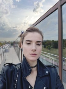 Selfies: Normal - f/1.7, ISO 100, 1/278s - ZTE nubia Z20 review