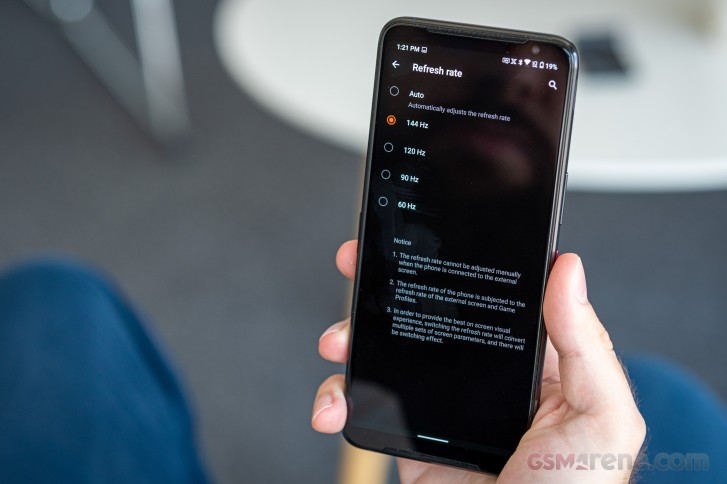 asus rog 3 display refresh rate