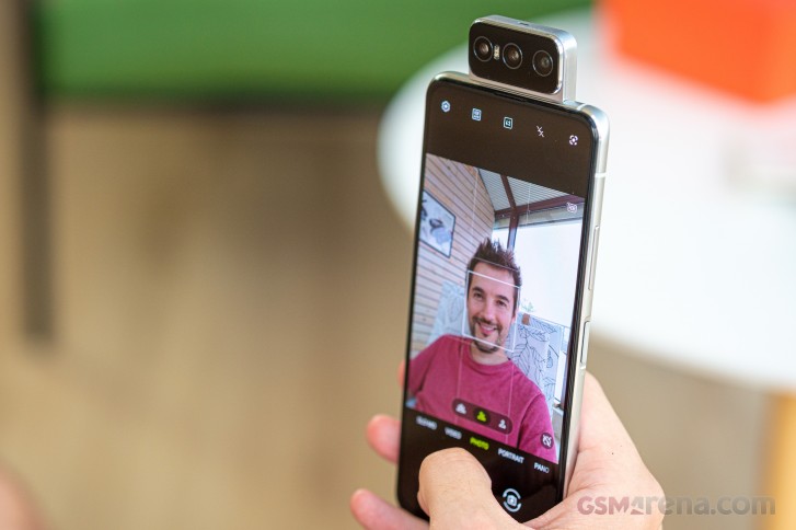 Asus Zenfone 7 Pro hands-on review