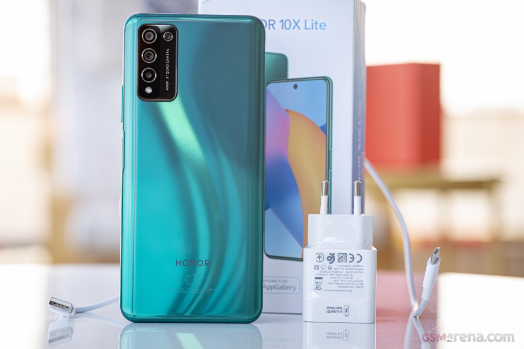 Почему honor 10x lite не поддерживает play market