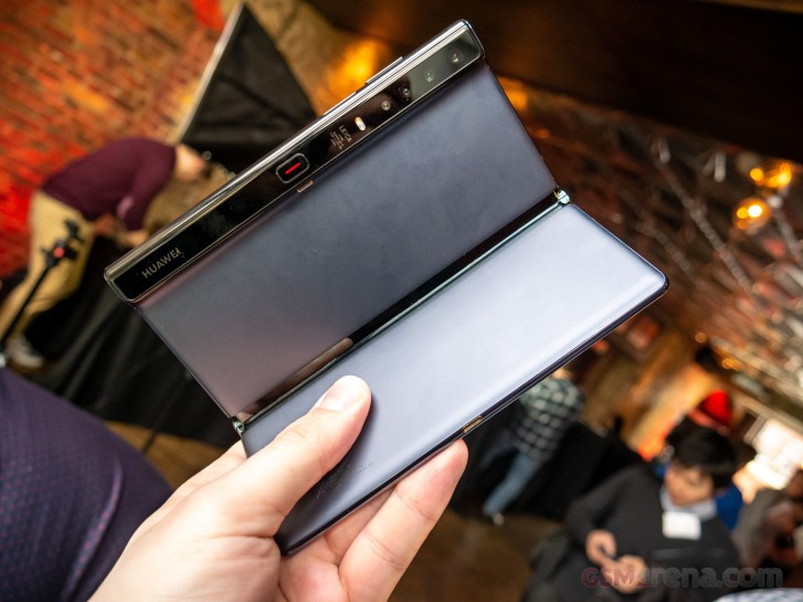 Huawei Mate Xs hands-on review