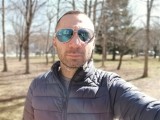 Selfie portrait - f/2.0, ISO 50, 1/1101s - Huawei P40 Lite review