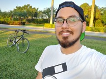 Selfie samples - f/1.9, ISO 50, 1/120s - LG V60 Thinq 5g review