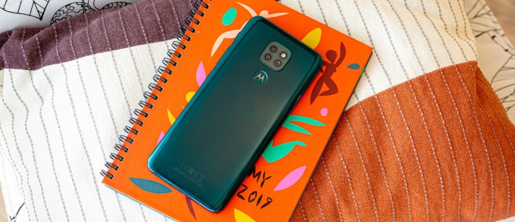 Moto G9 (Play) review: Lab tests - display, battery life, charging