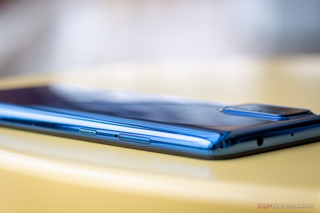 Motorola Moto G9 Plus pictures, official photos