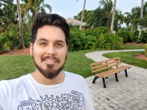 Selfies - f/2.5, ISO 100, 1/1121s - Oneplus 8 Pro review