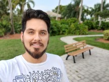 Portrait selfies - f/2.5, ISO 100, 1/1010s - Oneplus 8 Pro review
