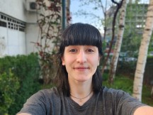 Selfie samples: Portrait - f/2.5, ISO 100, 1/898s - OnePlus 8 review