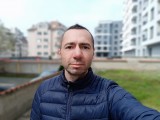 Realme 6i 8MP selfie portraits - f/2.0, ISO 111, 1/1124s - Realme 6i review