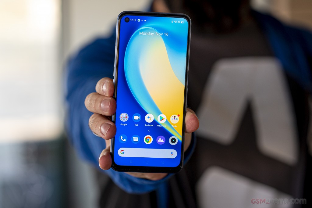 Realme 7 5G pictures, official photos