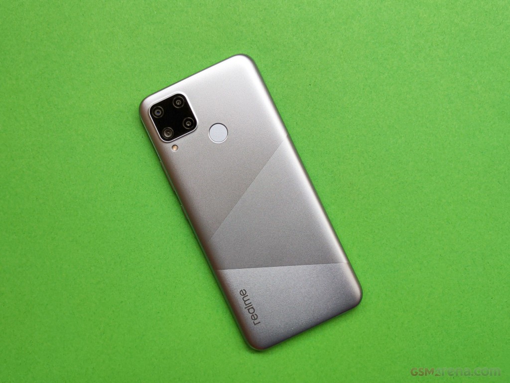 Realme C15 pictures, official photos