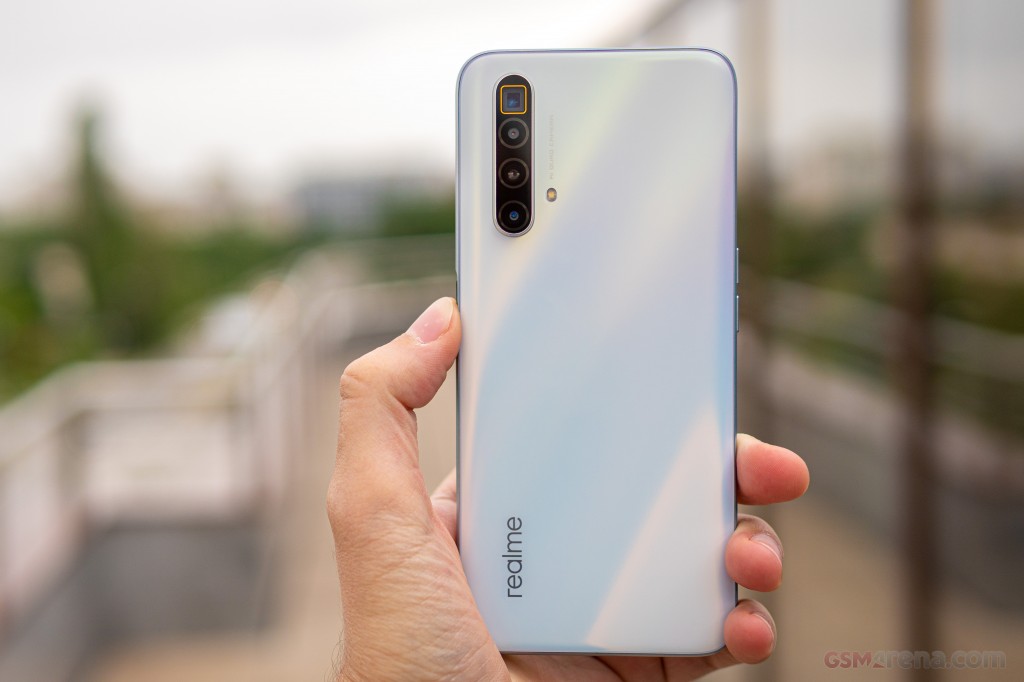 Realme X3 SuperZoom pictures, official photos