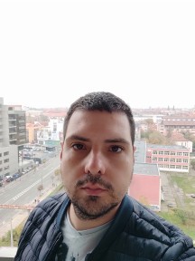 Selfie samples, day and night, Portrait Mode off/on - f/2.2, ISO 100, 1/334s - Xiaomi Redmi Note 9 Pro long-term review