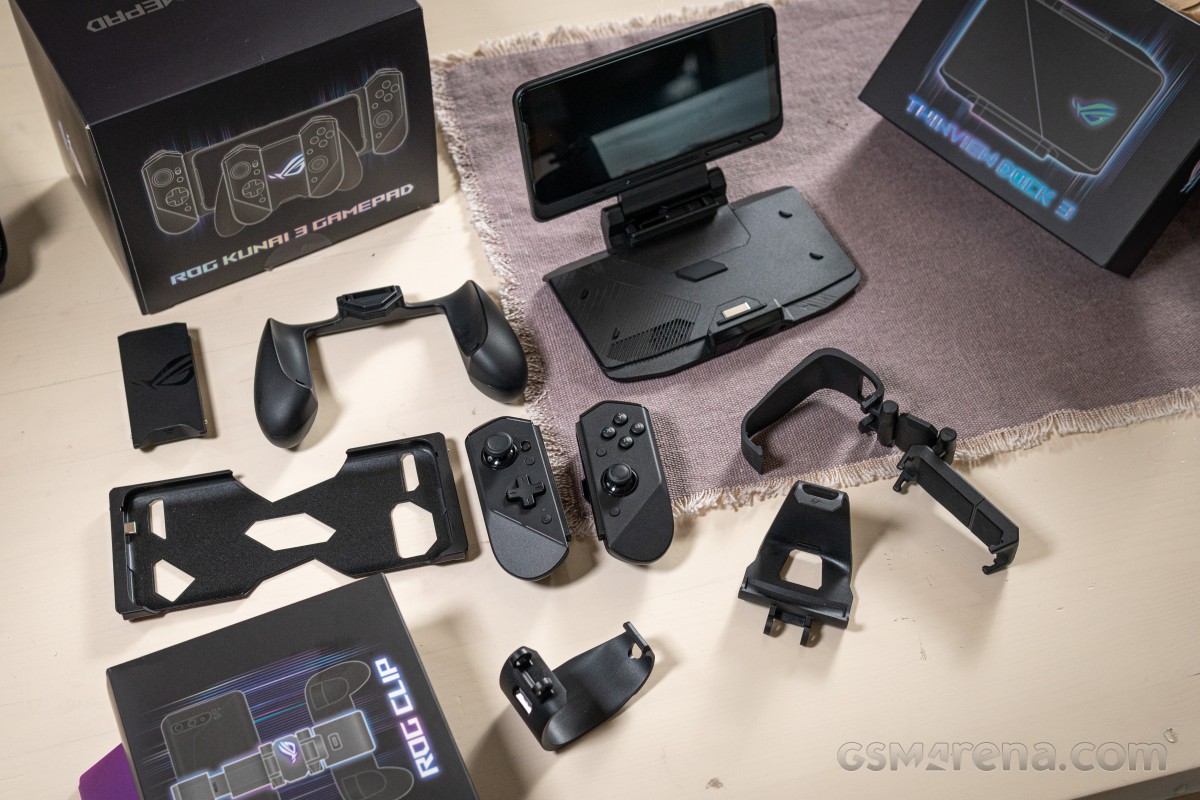 ASUS ROG Kunai 3 Gamepad & TwinView Dock 3 review - GSMArena.com tests