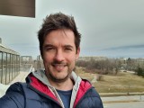 Selfie samples, cropped mode - f/2.2, ISO 100, 1/311s - Samsung Galaxy Note10 Lite review