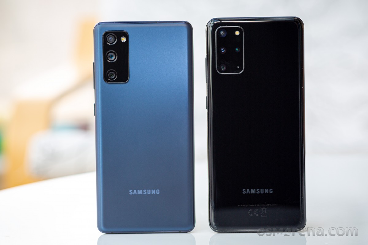 Samsung Galaxy S20 FE 5G review: Design
