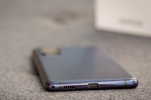 USB port and bottom-firing speaker - Samsung Galaxy S20 FE 5G review