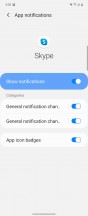 Notification setting for lock screen - Samsung Galaxy Z Flip review