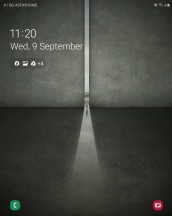 Lock screen: Main display - Samsung Galaxy Z Fold2 review