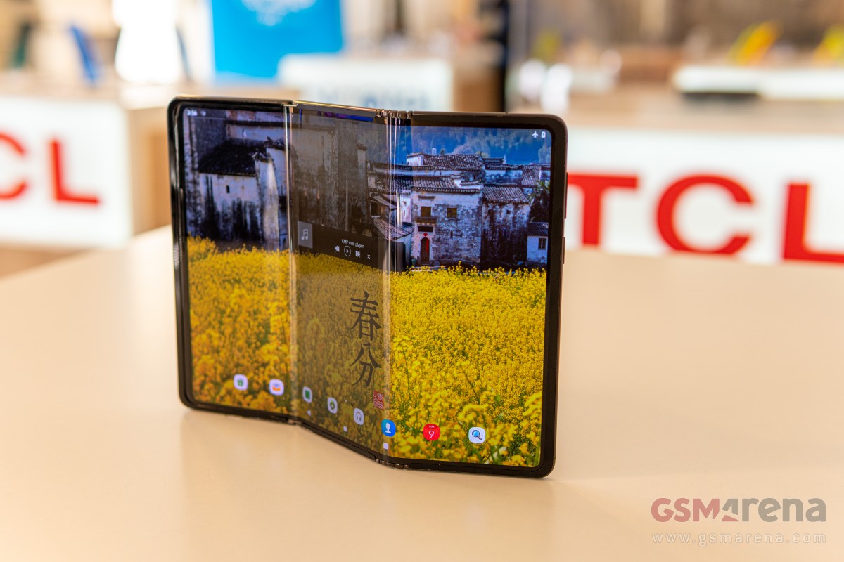 TCL foldable display concepts hands-on review