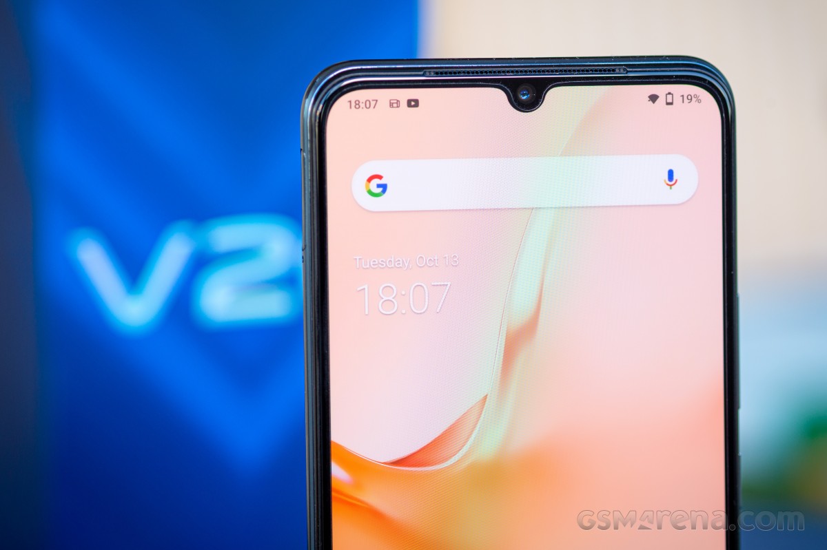 vivo V20 review