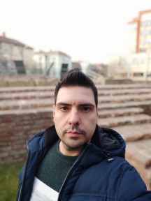 Selfies, day and night, Portrait Mode off/on - f/2.0, ISO 100, 1/142s - Xiaomi Mi Note 10 long-term review