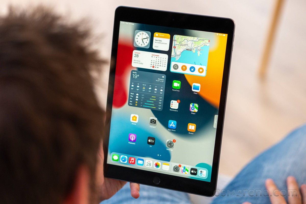 Apple iPad 10.2 (2021) review