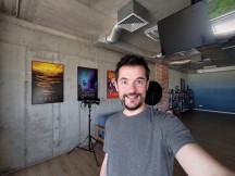 Selfies: Ultrawide - f/2.2, ISO 64, 1/50s - Asus Zenfone 8 Flip review